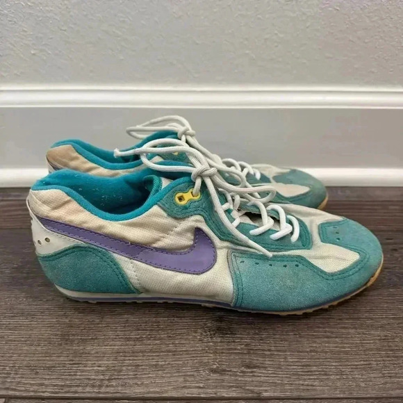 Vintage Nike 1970 Teal Purple Leather Women's Sneakers Size 6.5 KOREA Cycling - Picture 3 of 11